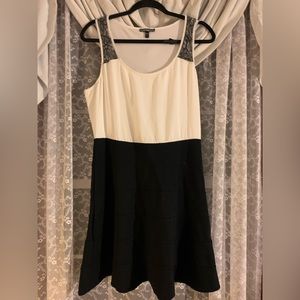 💕5 for $20💕Express dress